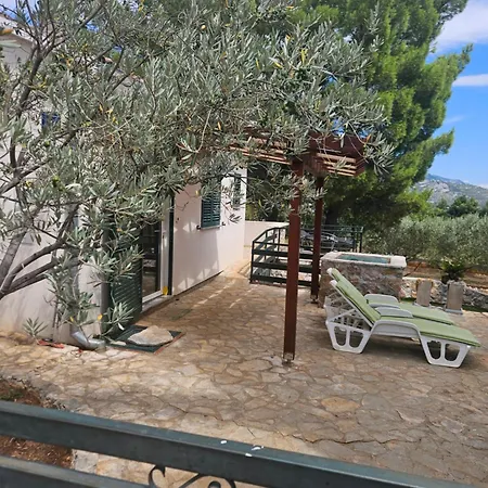 Vakantiehuis Kuca Mare, 130m Od Mora