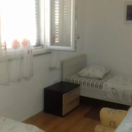 Prázdninový dům Kuca Mare, 130m Od Mora Seline