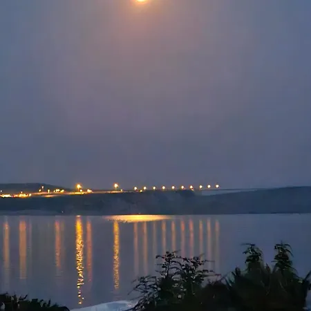 Semesterbostad Kuca Mare, 130m Od Mora