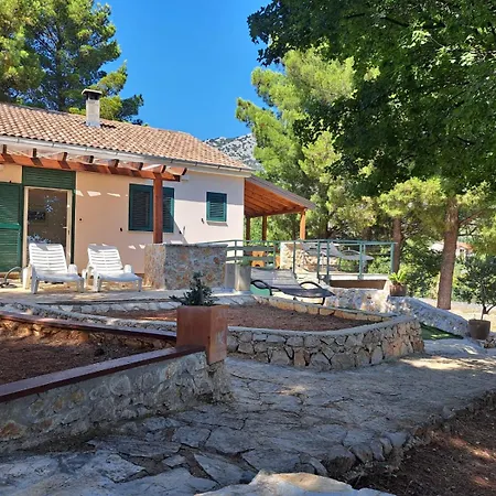 Kuca Mare, 130m Od Mora * Seline