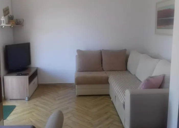 Kuca Mare, 130m Od Mora Дом отдыха Селине