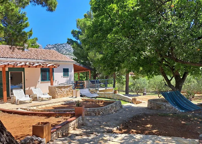 Kuca Mare, 130m Od Mora Дом отдыха *